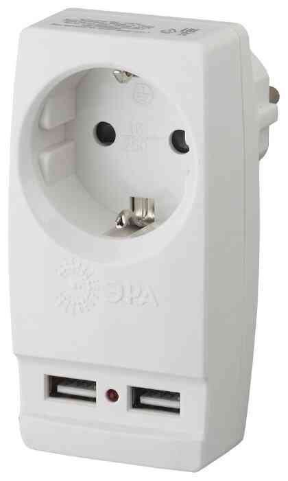 ЭРА SP-1e-USB-W (1гн+2USB, с заземл.) белый Адаптер
