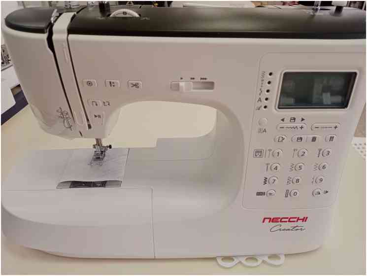 Necchi NC-205D швейная машина